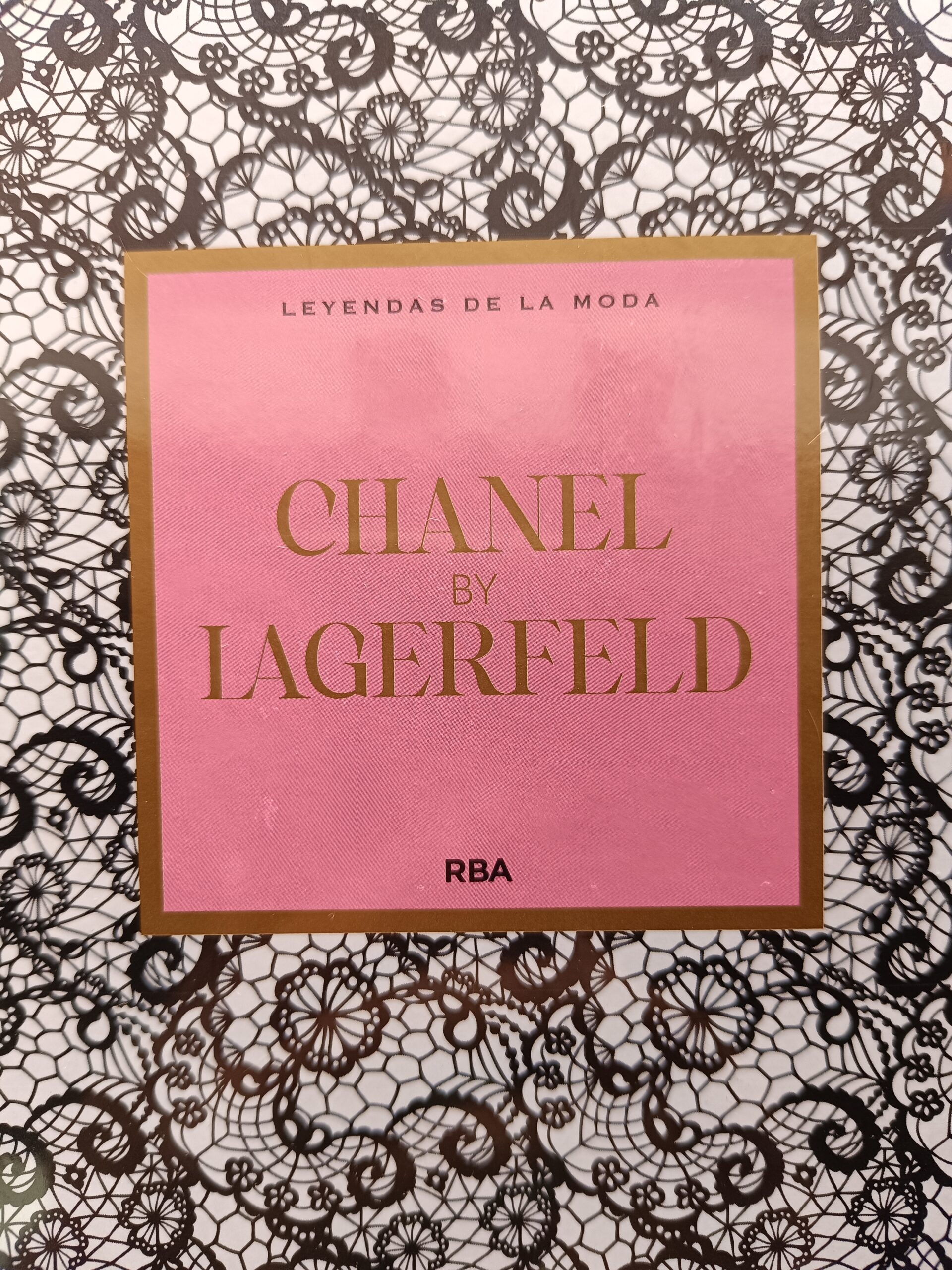 LEYENDAS DE LA MODA ENTREGA 10 CHANEL BY LAGERFELD