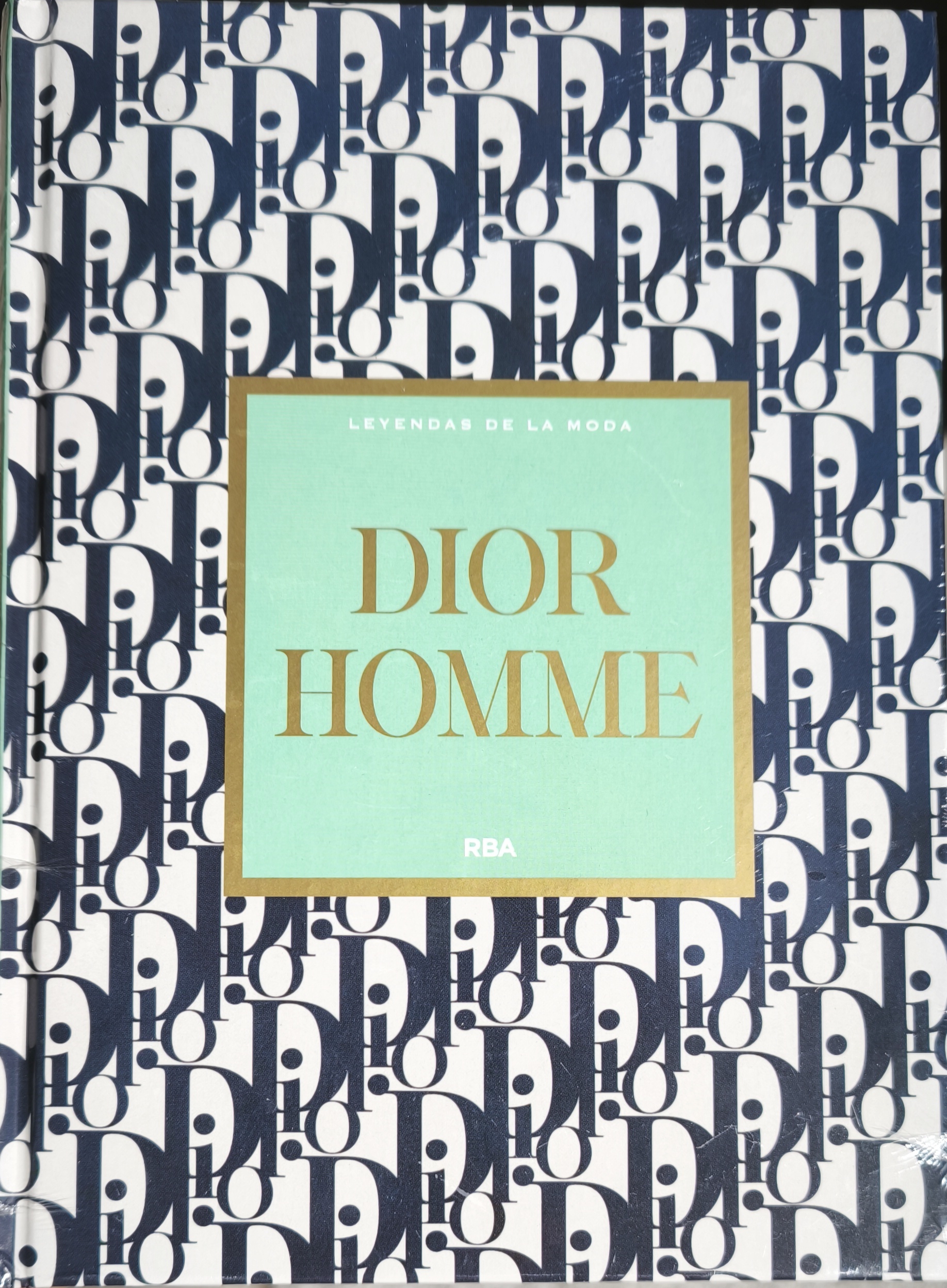 LEYENDAS DE LA MODA ENTREGA 29 DIOR HOMME
