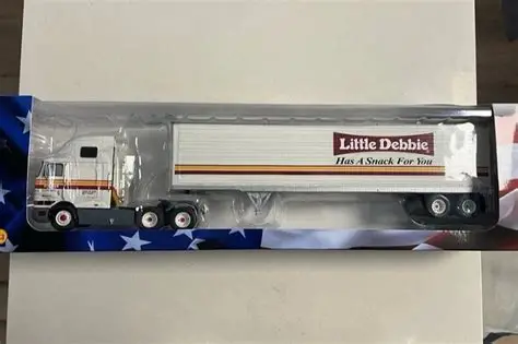 CAMIONES AMERICANOS ENTREGA 99 INTERNATIONAL EAGLE CABOVER LITTLE DEBBIE
